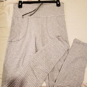 SALE🎁🎊🎁 Victoria's secret high rise leggings